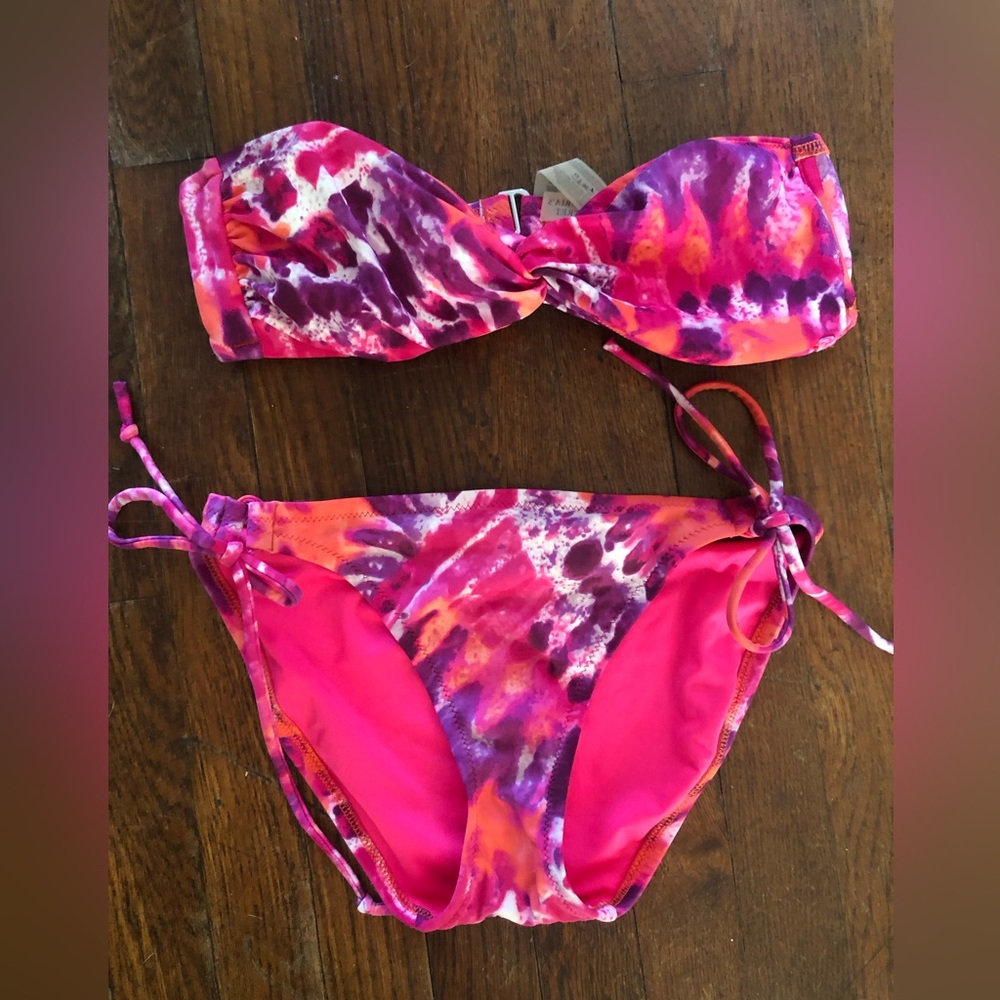 VICTORIA’S SECRET tie dye bathing suit size small